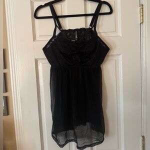 Torrid Size 0 NWT floral lace black bandeau top